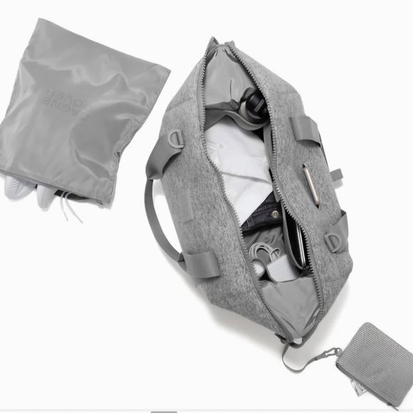 Large Landon Neoprene Carryall Bag - Picture 6 of 11